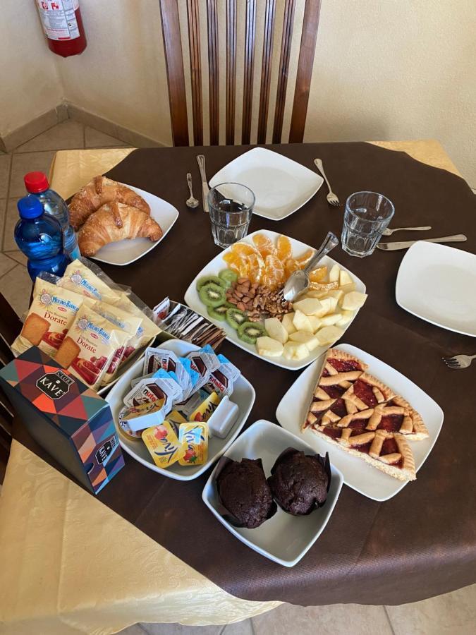 Hotel Sorgente Aglientu Eksteriør billede