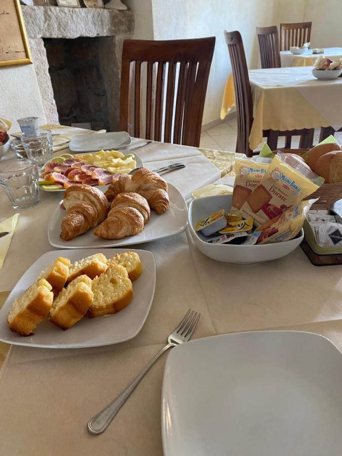Hotel Sorgente Aglientu Eksteriør billede