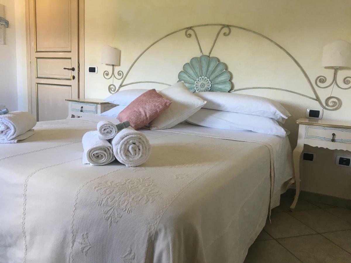 Hotel Sorgente Aglientu Eksteriør billede