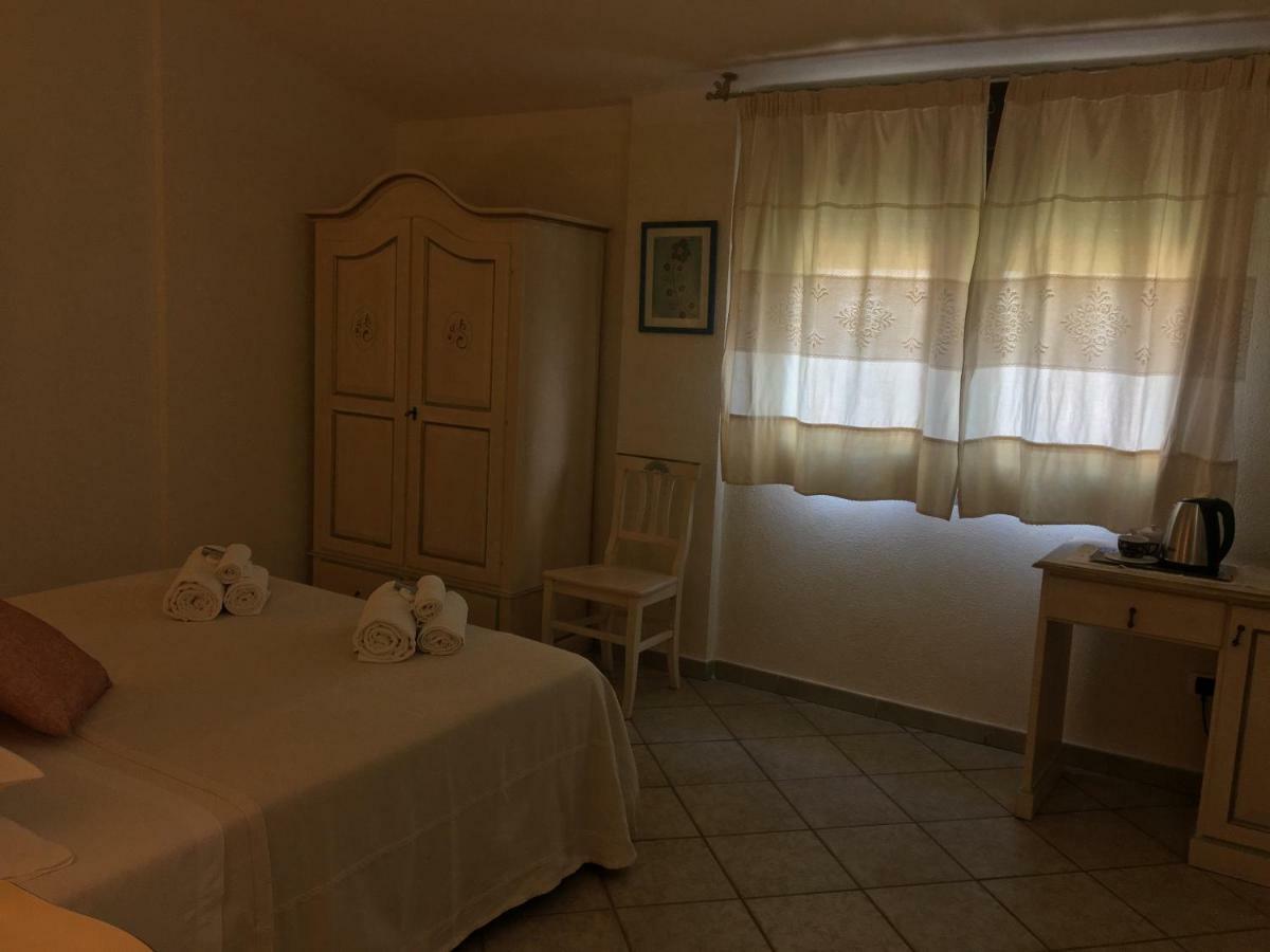 Hotel Sorgente Aglientu Eksteriør billede